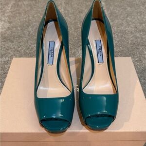 Prada heels size 36
